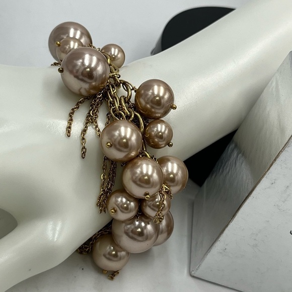 J. Crew Beige Faux Pearl & Gold Tone Chain Fringe Tassel Bracelet - Picture 5 of 12